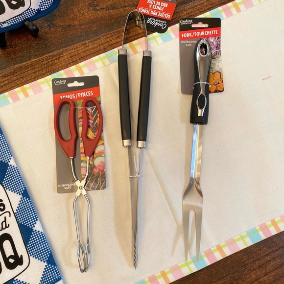 Cold Drinks Good Eats & BBQ Grilling Bundle - Picture 10 of 14